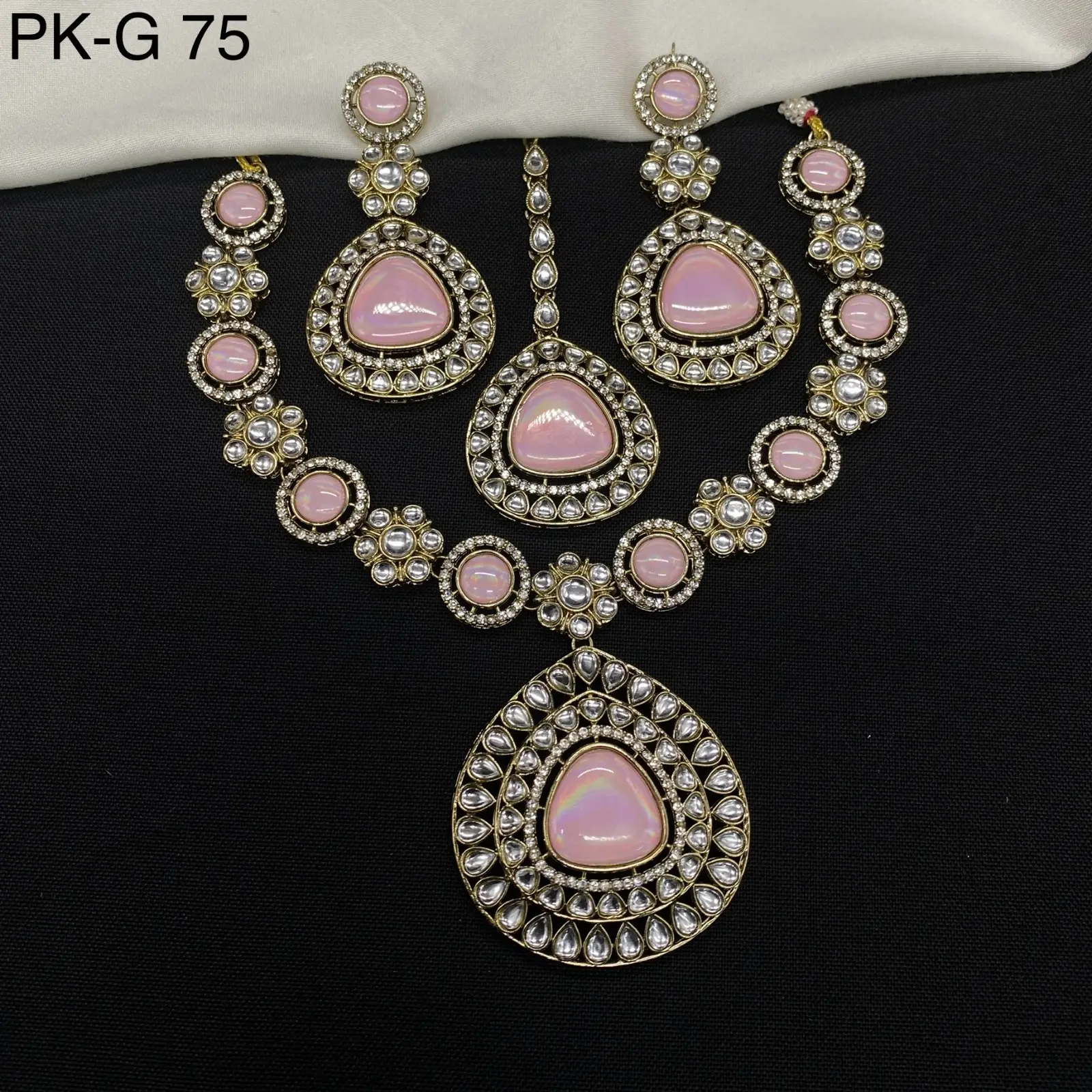 JEWELLERY SET 2